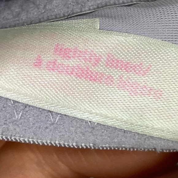 Victoria’s Secret Pink Bralette Lightly Lined Underwire Lace V-Neck Plunge Bra - Picture 4 of 9